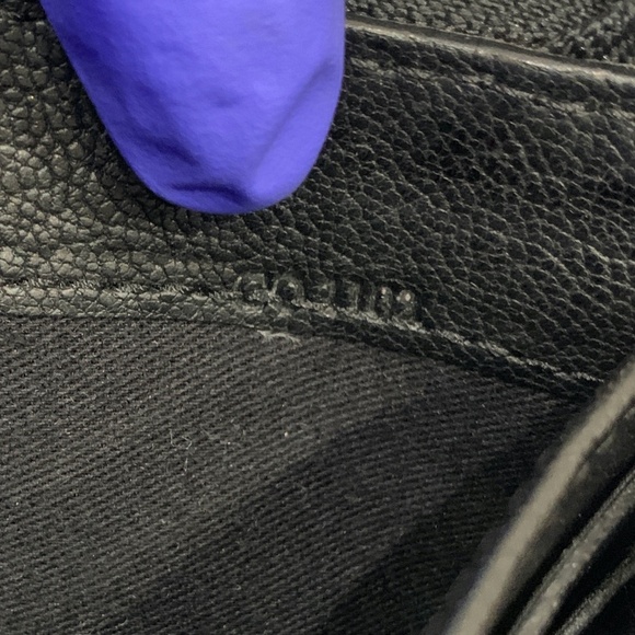 Givenchy Black L Zip Around Sku#85522 (Gently used, corners tearing) - Picture 10 of 15